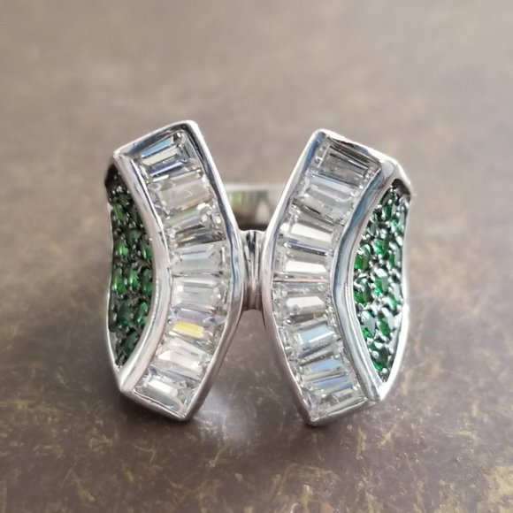 Sterling Baguette & Crystal Ring Sz 7 - Picture 12 of 15